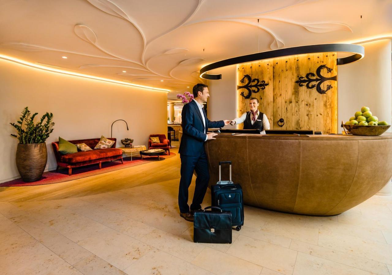 Hotel Neues Tor Бад-Вимпфен Экстерьер фото